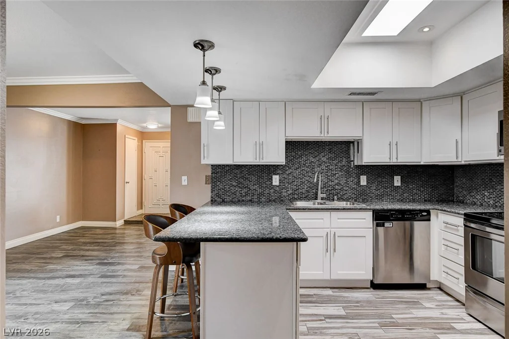 3768 Pilgrim, Las Vegas, NV 89121