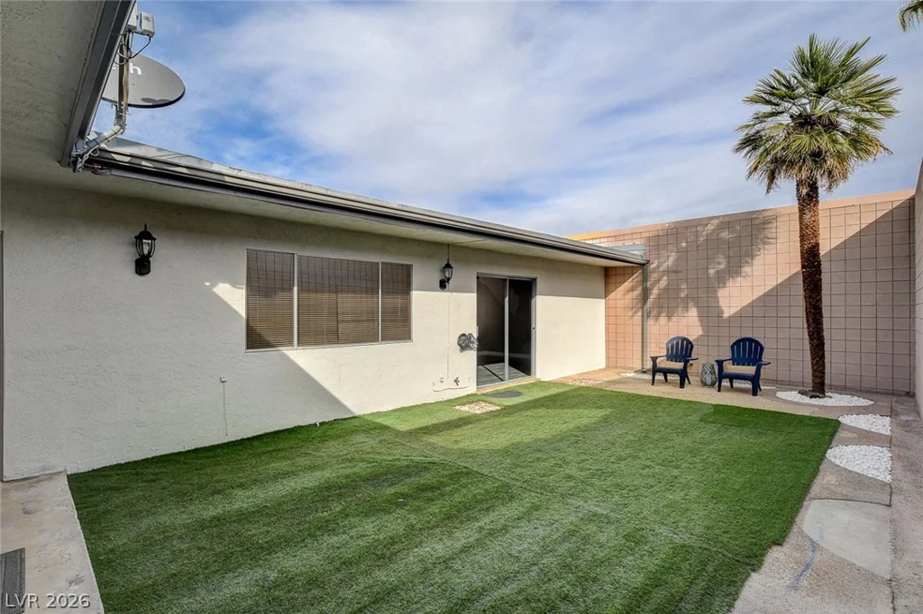 3768 Pilgrim, Las Vegas, NV 89121