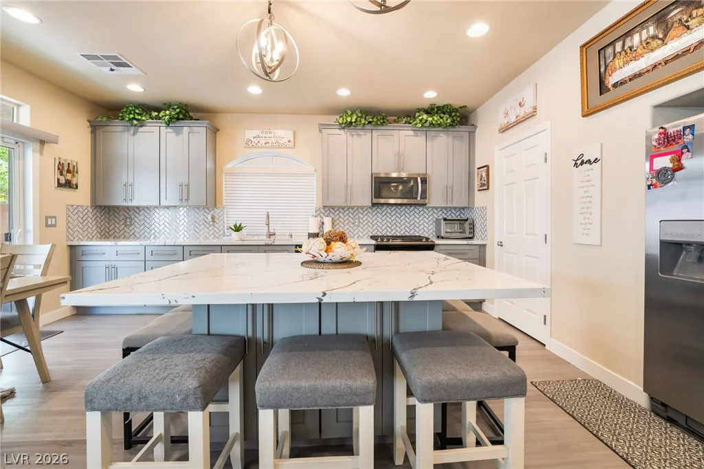 6028 Thistle Meadow, Las Vegas, NV 89139
