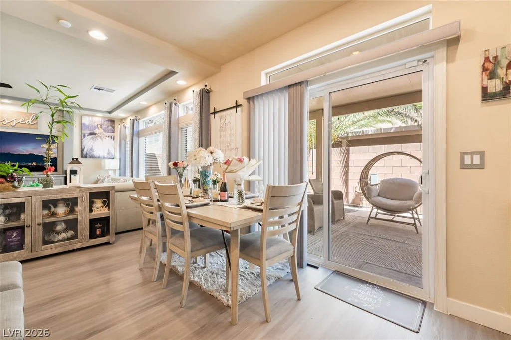 6028 Thistle Meadow, Las Vegas, NV 89139