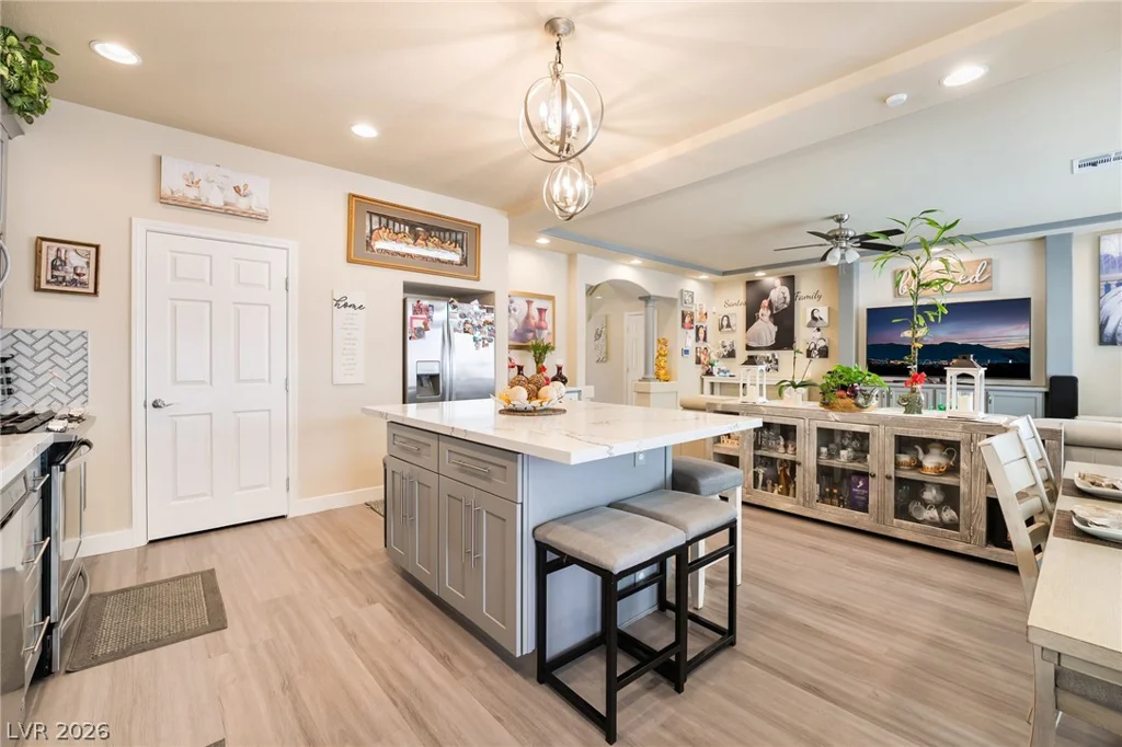 6028 Thistle Meadow, Las Vegas, NV 89139
