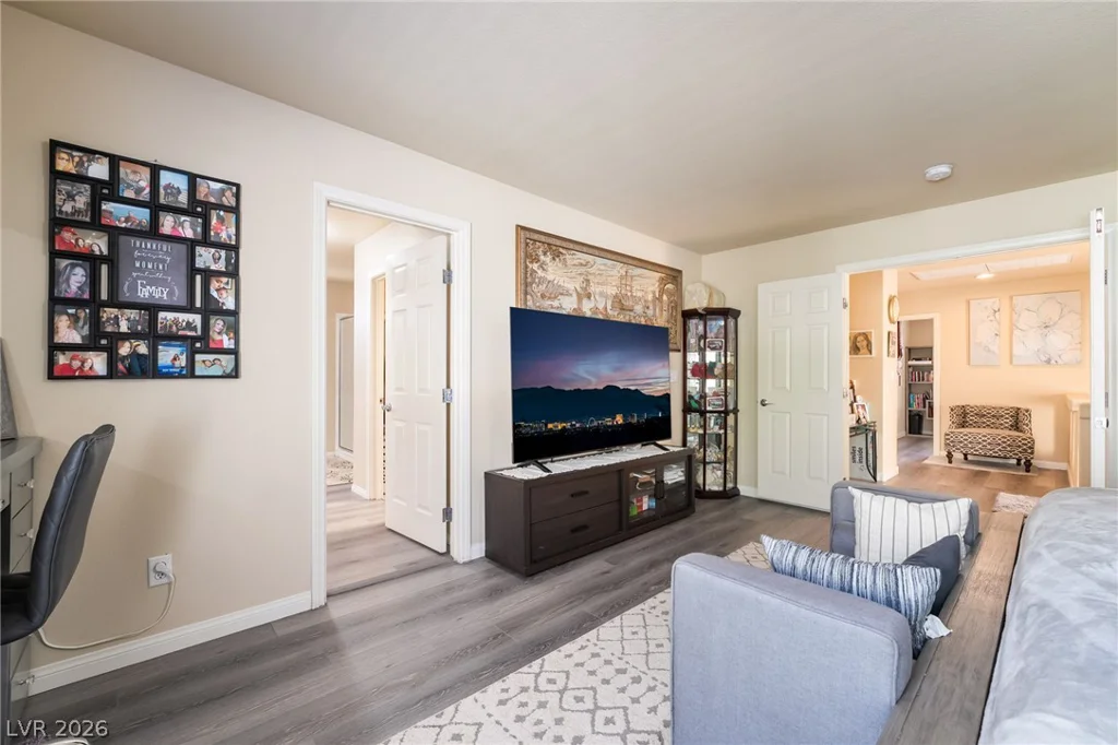 6028 Thistle Meadow, Las Vegas, NV 89139