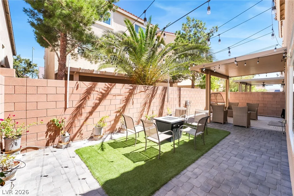 6028 Thistle Meadow, Las Vegas, NV 89139