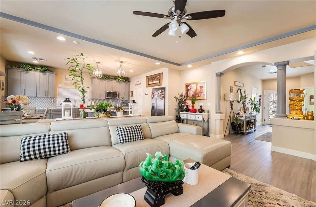 6028 Thistle Meadow, Las Vegas, NV 89139