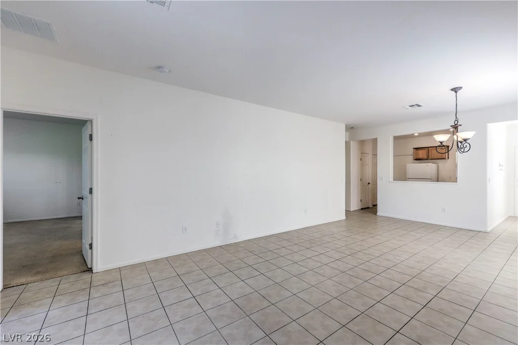 7825 Wading Bird, North Las Vegas, NV 89084