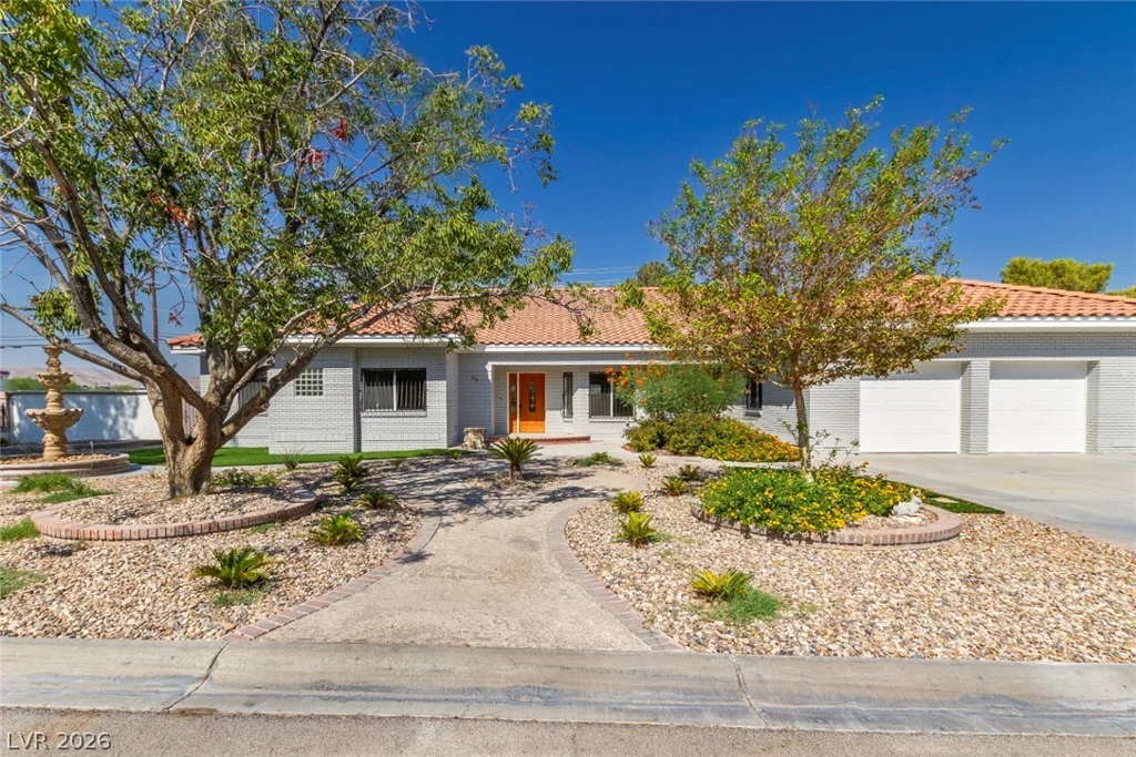 60 Levi, Las Vegas, NV 89183