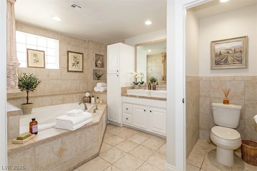 60 Levi, Las Vegas, NV 89183