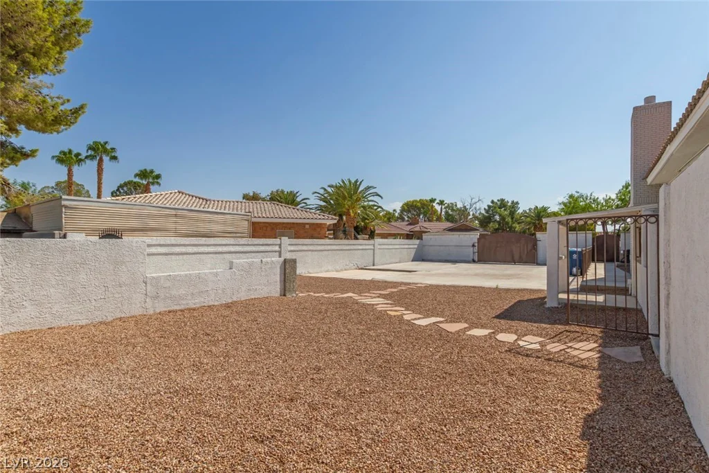 60 Levi, Las Vegas, NV 89183