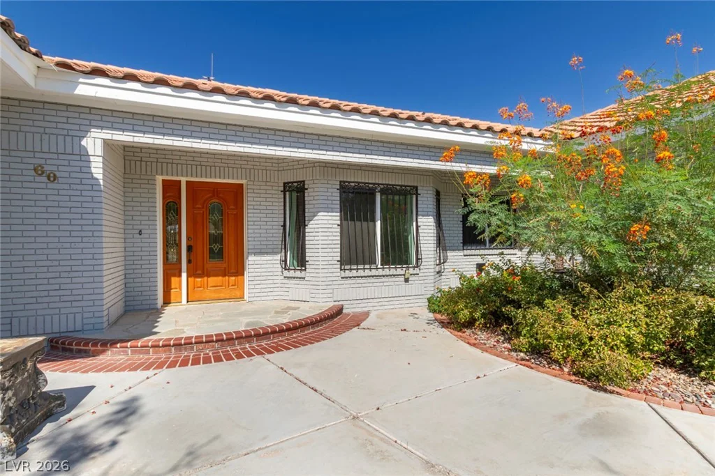 60 Levi, Las Vegas, NV 89183