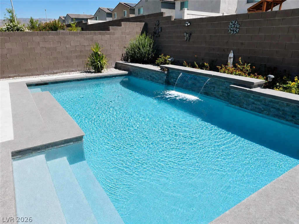 7014 Wildhorse Creek, North Las Vegas, NV 89086