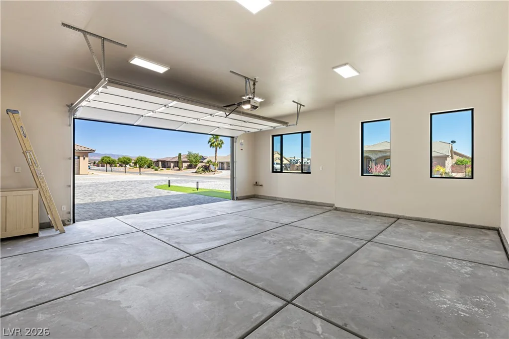 4700 Parkwood, Pahrump, NV 89061