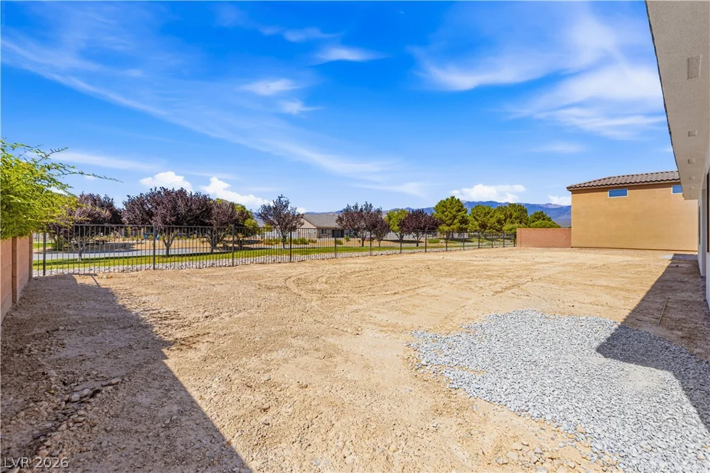 4700 Parkwood, Pahrump, NV 89061