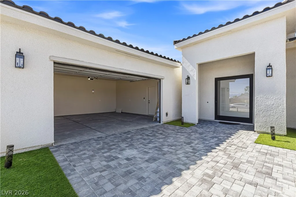 4700 Parkwood, Pahrump, NV 89061