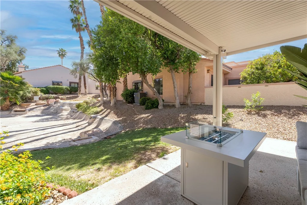 3238 Brookfield, Las Vegas, NV 89120