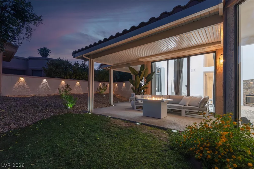 3238 Brookfield, Las Vegas, NV 89120