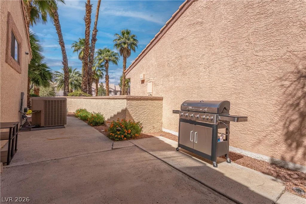 3238 Brookfield, Las Vegas, NV 89120