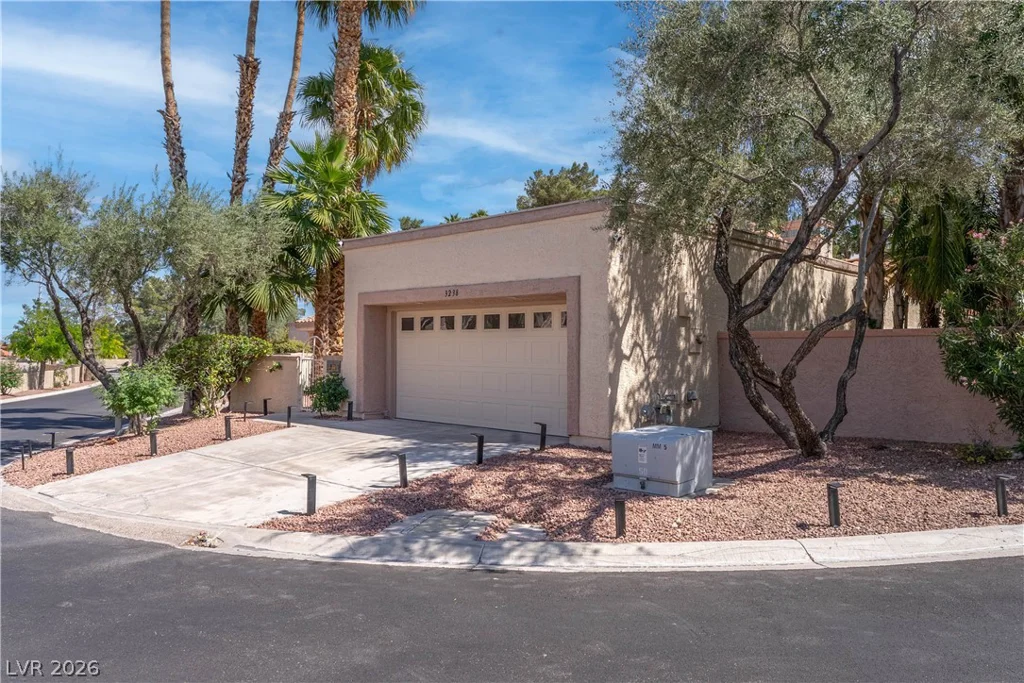 3238 Brookfield, Las Vegas, NV 89120
