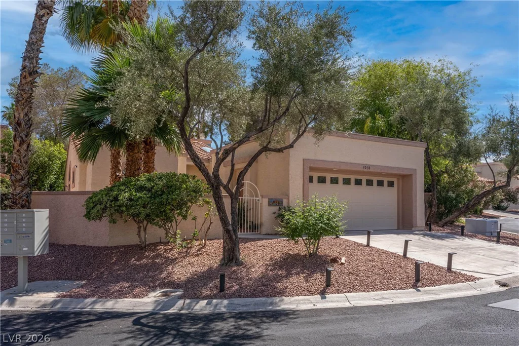 3238 Brookfield, Las Vegas, NV 89120