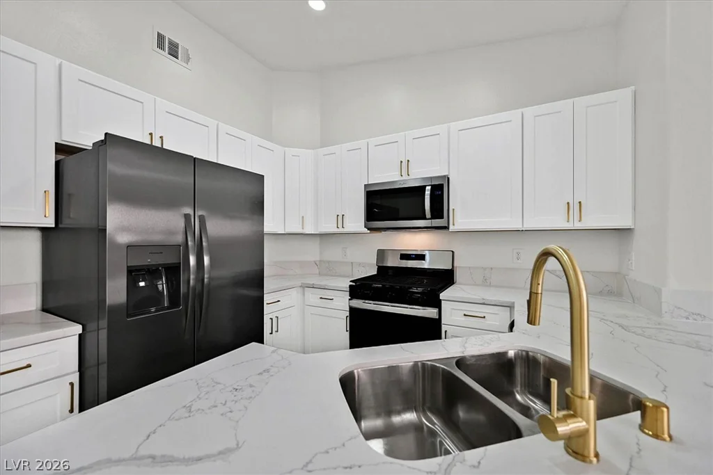 5128 El Pescador, Las Vegas, NV 89108