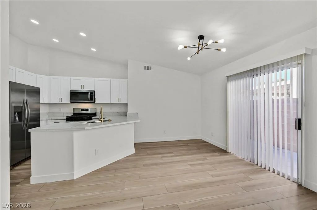 5128 El Pescador, Las Vegas, NV 89108