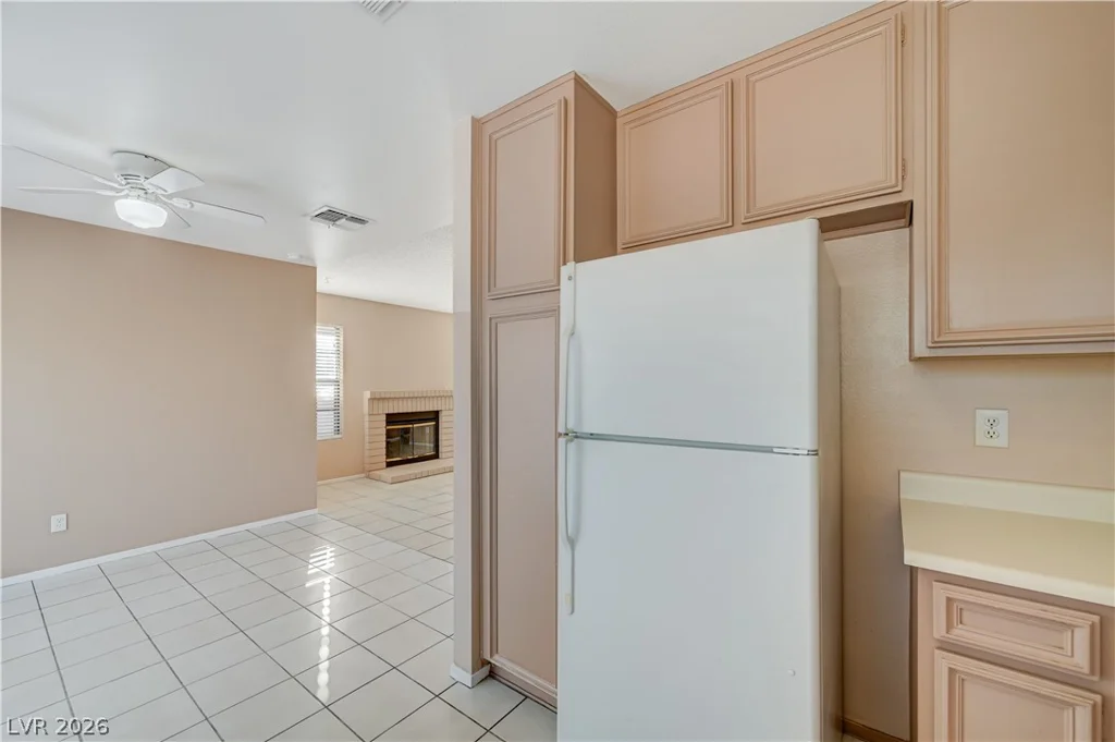 717 Whispering Palms, Las Vegas, NV 89123