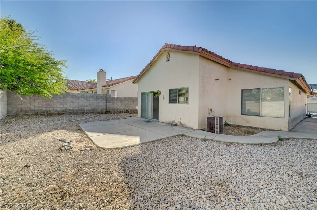 717 Whispering Palms, Las Vegas, NV 89123