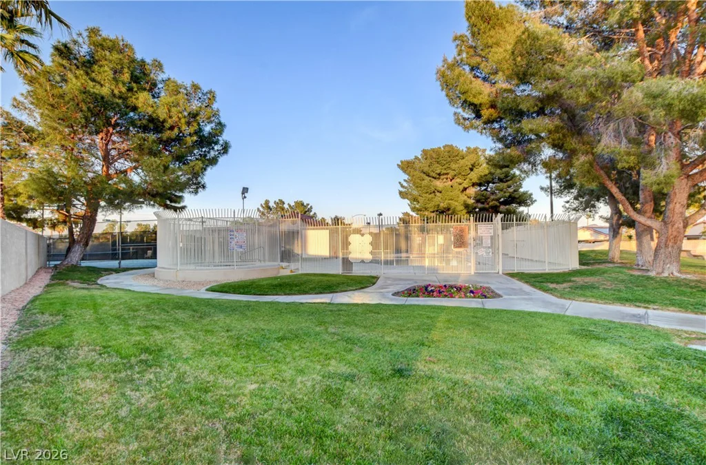 717 Whispering Palms, Las Vegas, NV 89123