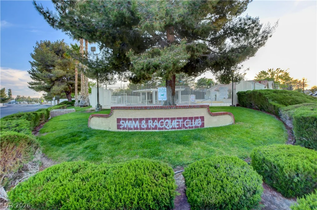 717 Whispering Palms, Las Vegas, NV 89123