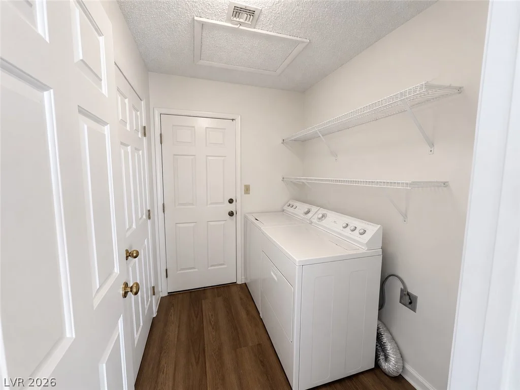 6353 Formula, Las Vegas, NV 89146