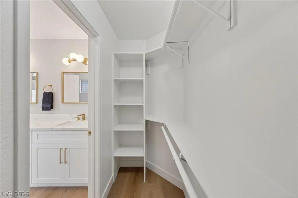 7907 Howard Dade, Las Vegas, NV 89129