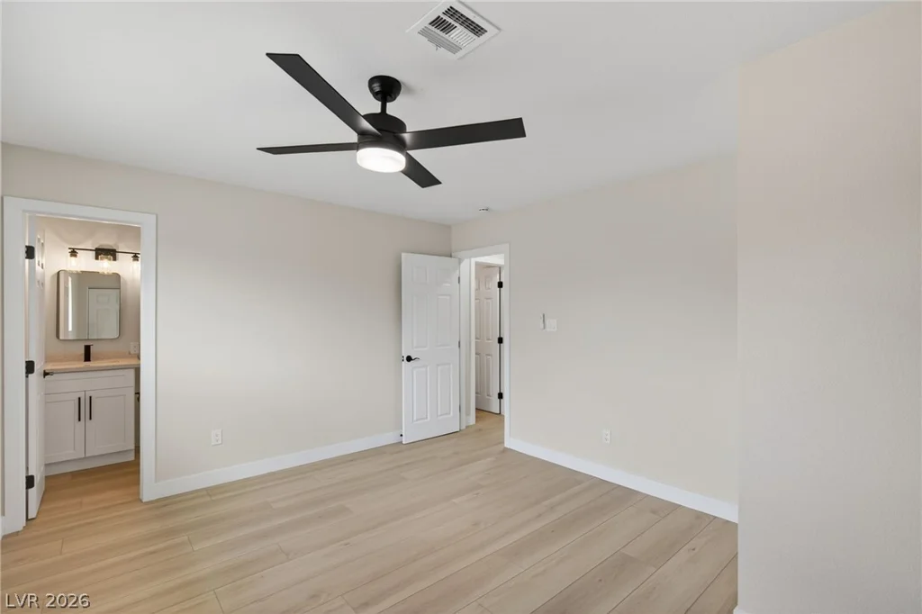 3658 Gold Mist, Las Vegas, NV 89115