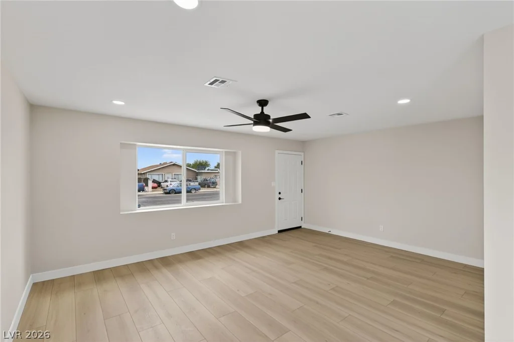 3658 Gold Mist, Las Vegas, NV 89115