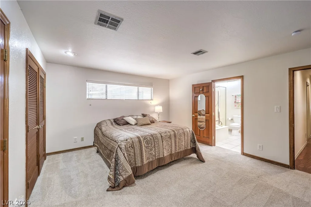 7460 Buckskin, Las Vegas, NV 89129