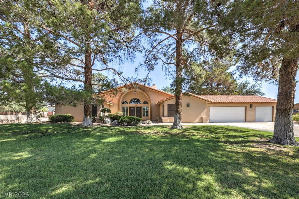 7460 Buckskin, Las Vegas, NV 89129