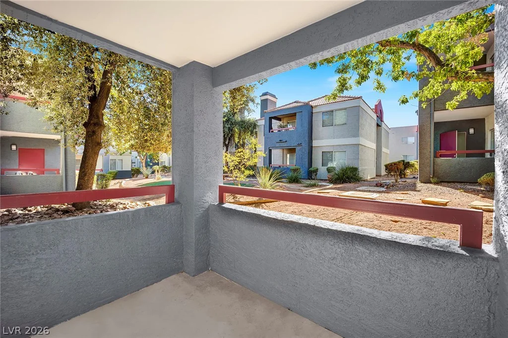 8600 Charleston, Las Vegas, NV 89117