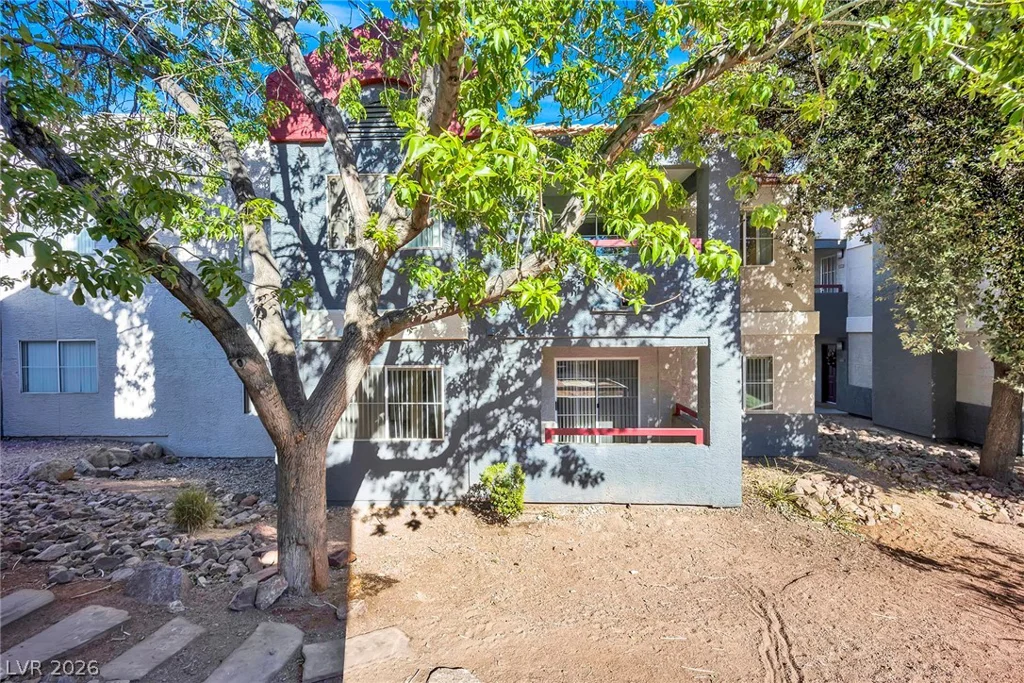 8600 Charleston, Las Vegas, NV 89117