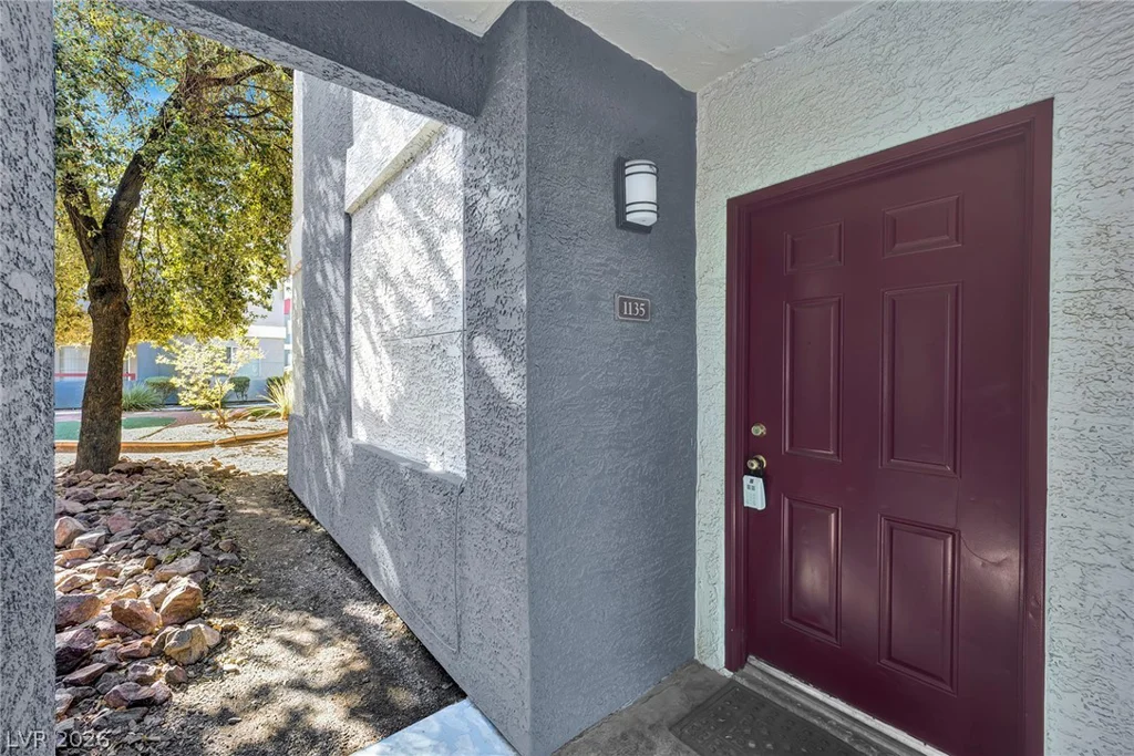 8600 Charleston, Las Vegas, NV 89117