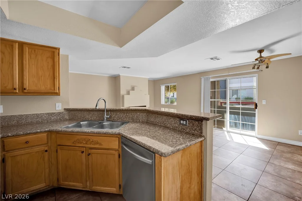 8600 Charleston, Las Vegas, NV 89117