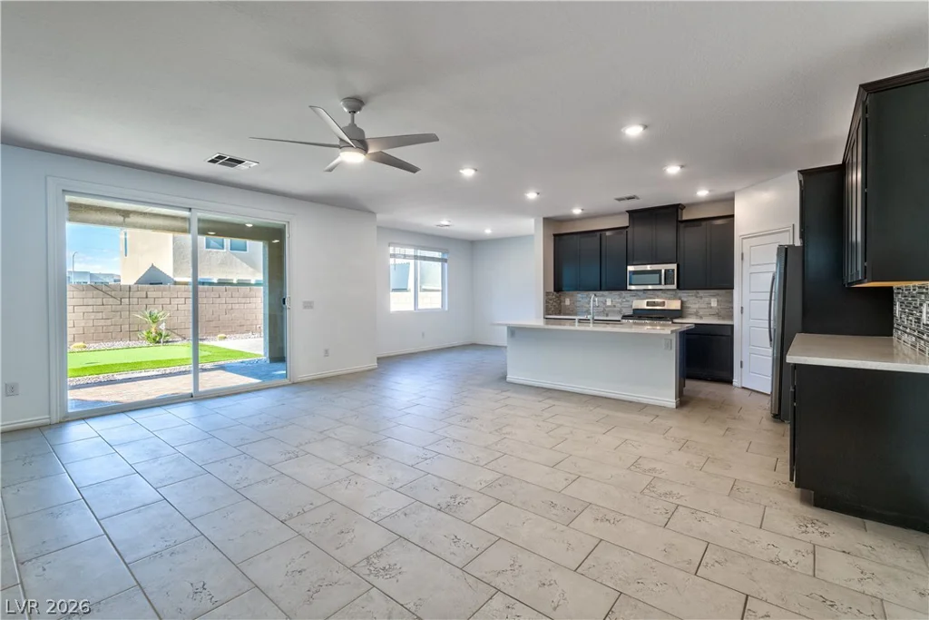 4368 Bayley Skye, Las Vegas, NV 89141