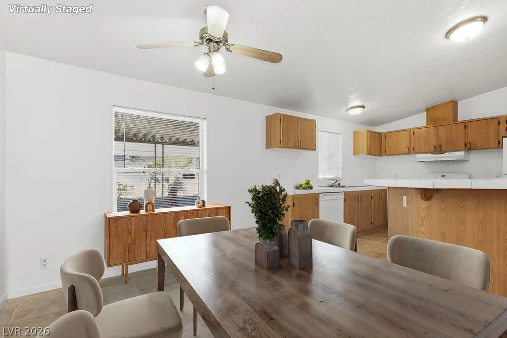 5915 Sassy Rose, Las Vegas, NV 89122