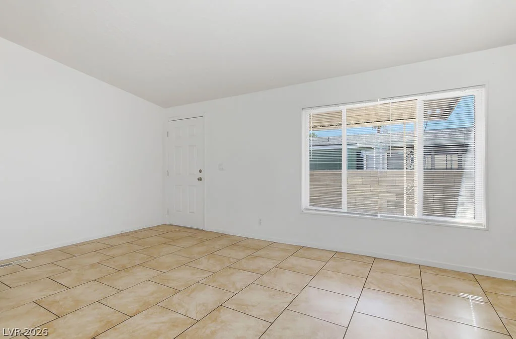5915 Sassy Rose, Las Vegas, NV 89122