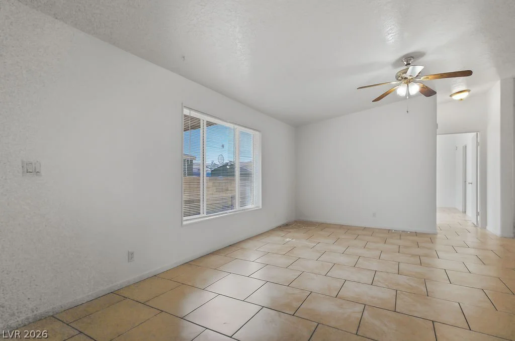 5915 Sassy Rose, Las Vegas, NV 89122