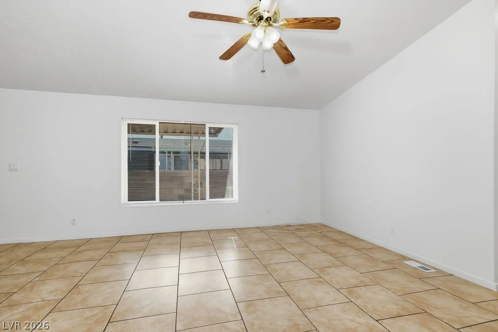 5915 Sassy Rose, Las Vegas, NV 89122