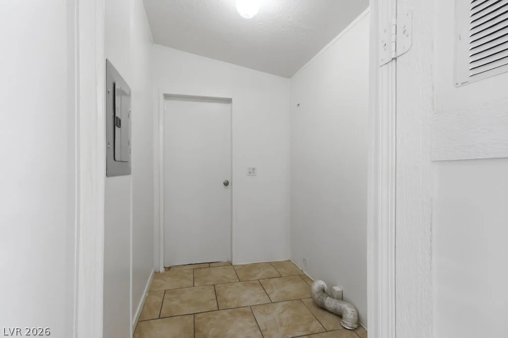 5915 Sassy Rose, Las Vegas, NV 89122