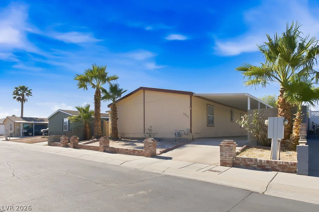 5915 Sassy Rose, Las Vegas, NV 89122