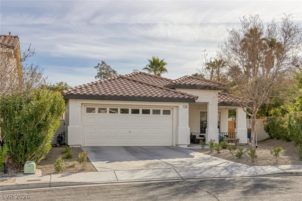 14 Spur Cross, Henderson, NV 89012