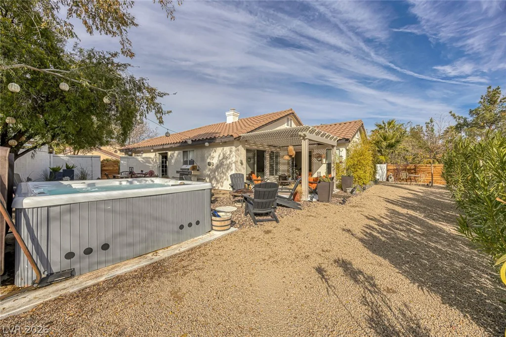 14 Spur Cross, Henderson, NV 89012