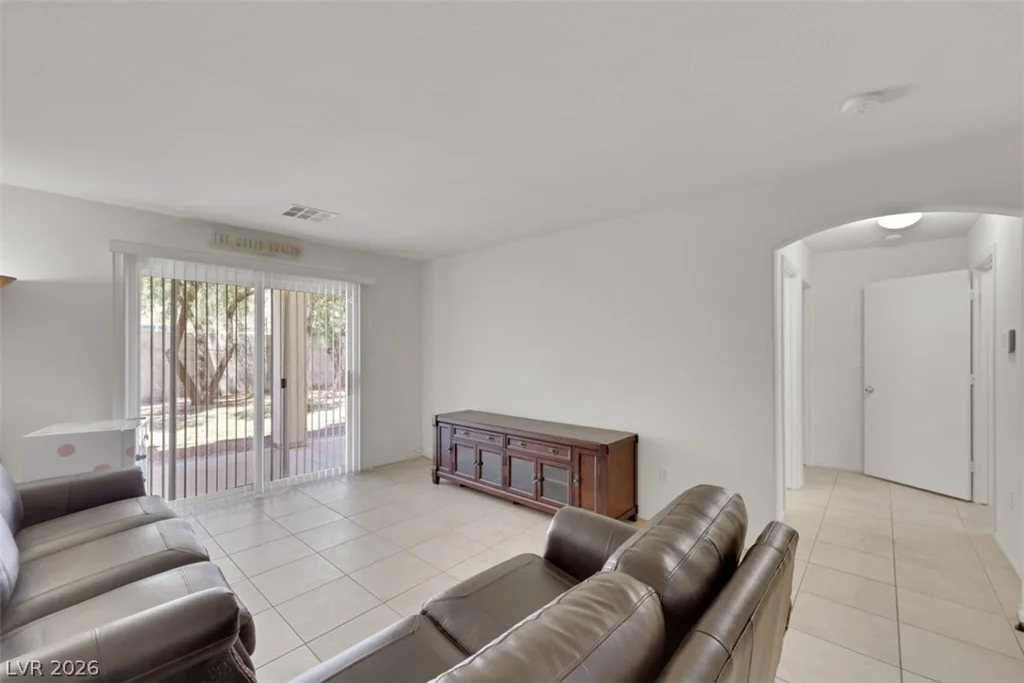7131 Hedgemaple, Las Vegas, NV 89148