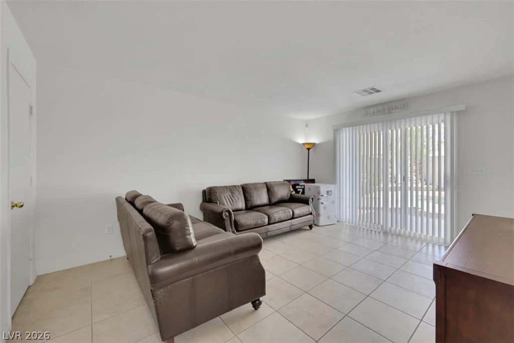 7131 Hedgemaple, Las Vegas, NV 89148