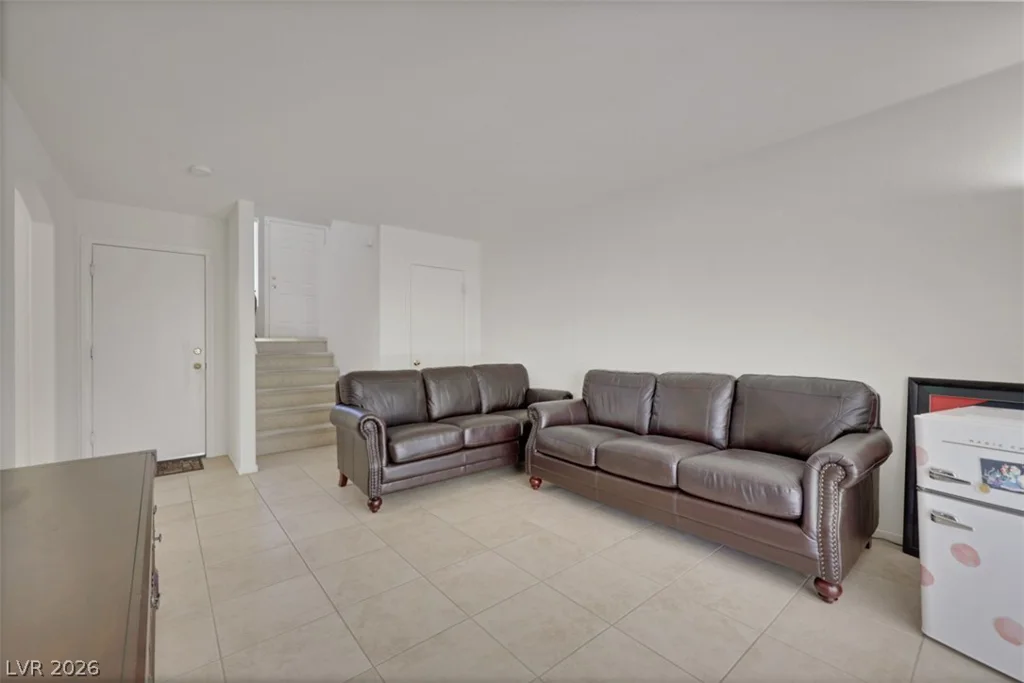 7131 Hedgemaple, Las Vegas, NV 89148